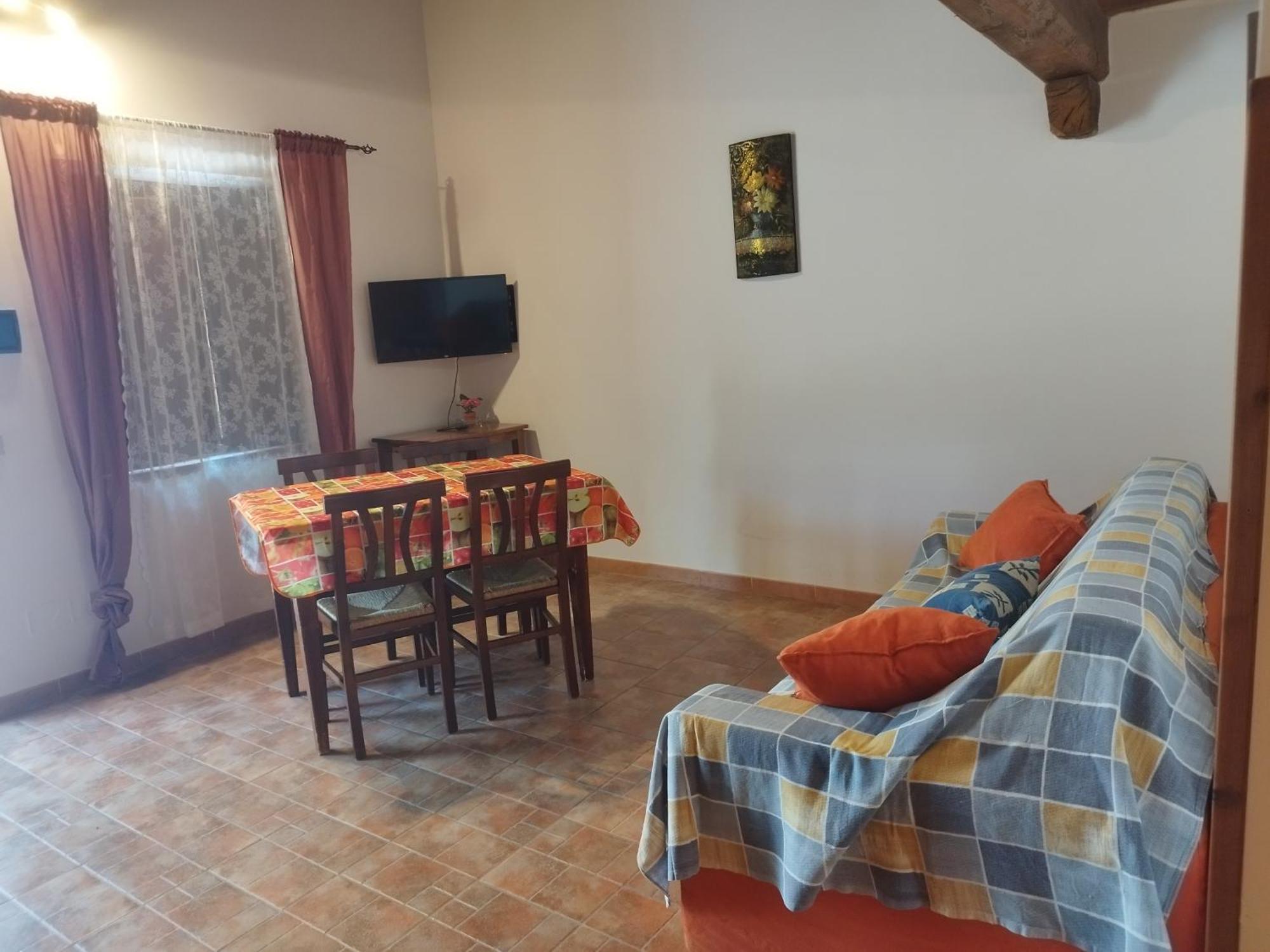 Agriturismo Le Cascine Кастель-ди-Тора Экстерьер фото